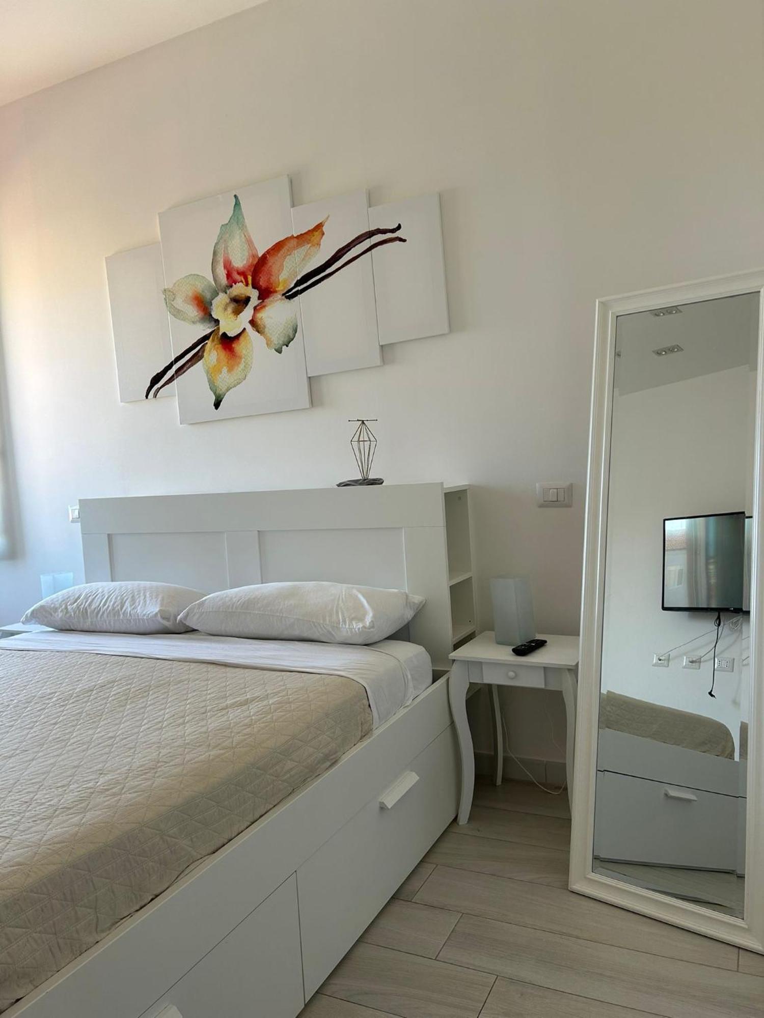 Vanilla Rooms Каляри Екстериор снимка